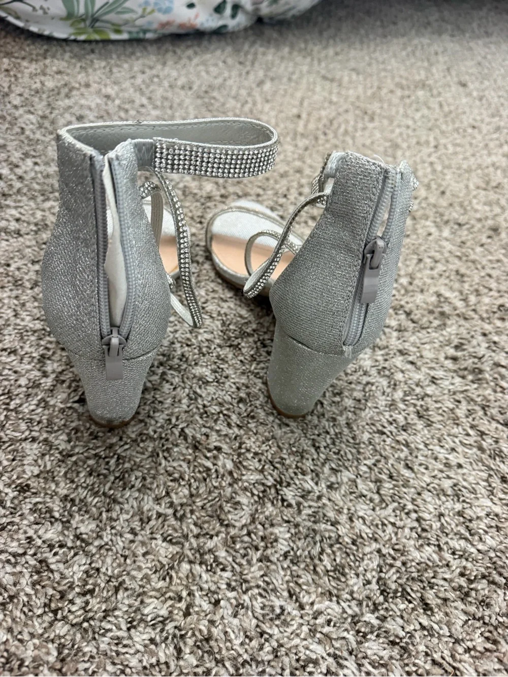 TOP Moda Silver Rhinestone Block Heel Sandals with Ankle Strap
